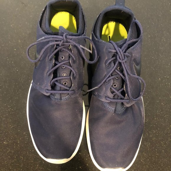 Nike shoes for man size 12 us Blue color - Picture 1 of 4